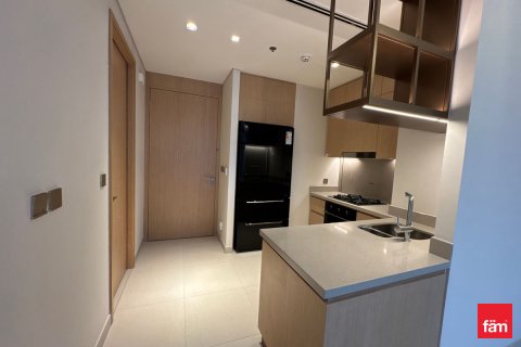 Huoneisto Downtown Dubai (Downtown Burj Dubai), Arabiemiraatit 2 makuuhuonetta, 100.6 m2 № 652455 - kuva 7