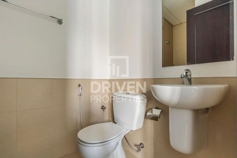 טאונהאוס למכירה ב Dubai Land, Dubai, איחוד האמירויות 3 חדרי שינה, 174 מ"ר, מספר 653682 - תמונה 17