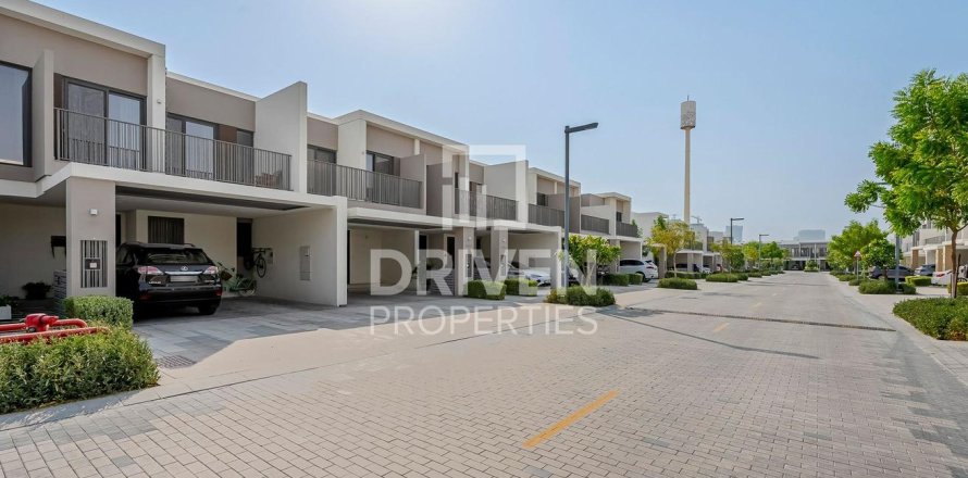 Townhouse di Tilal Al Ghaf, Dubai, UEA 3 kamar tidur, 140 m2 nomor 653681