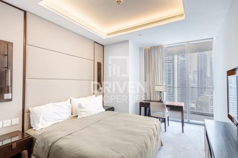 Apartman u gradu Downtown Dubai (Downtown Burj Dubai), Dubai, UAE 2 spavaće sobe, 158 m2 Br. 654939 - Slika 8