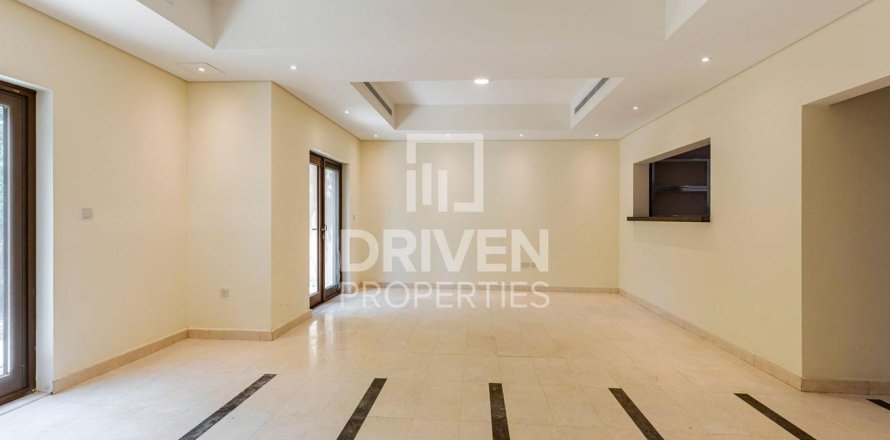 Βίλα σε Al Furjan, Dubai, ΗΑΕ 3 υπνοδωμάτια, 224 τ.μ. Αρ. 654938