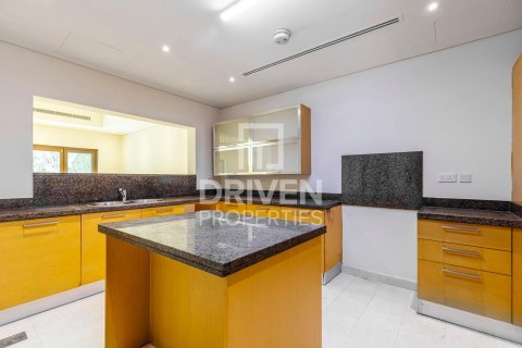 Βίλα σε Al Furjan, Dubai, ΗΑΕ 3 υπνοδωμάτια, 224 τ.μ. Αρ. 654938 - φωτογραφία 12