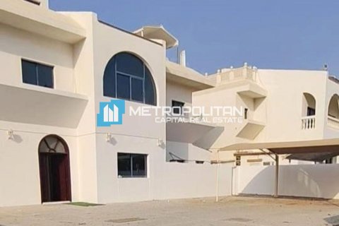 阿联酋 Abu Dhabi 待租 : 4 卧, 436.6 平方米 , 编号651786 - 照片 1