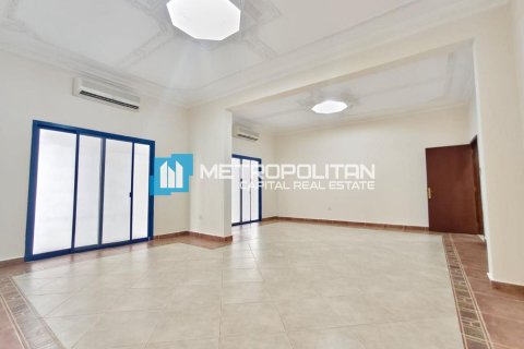 阿联酋 Abu Dhabi 待租 : 4 卧, 436.6 平方米 , 编号651786 - 照片 2