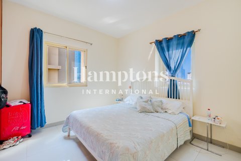 Apartment in Greens, Dubai, UAE 2 bedrooms, 107.43024211 sq.m. № 650852 - photo 17