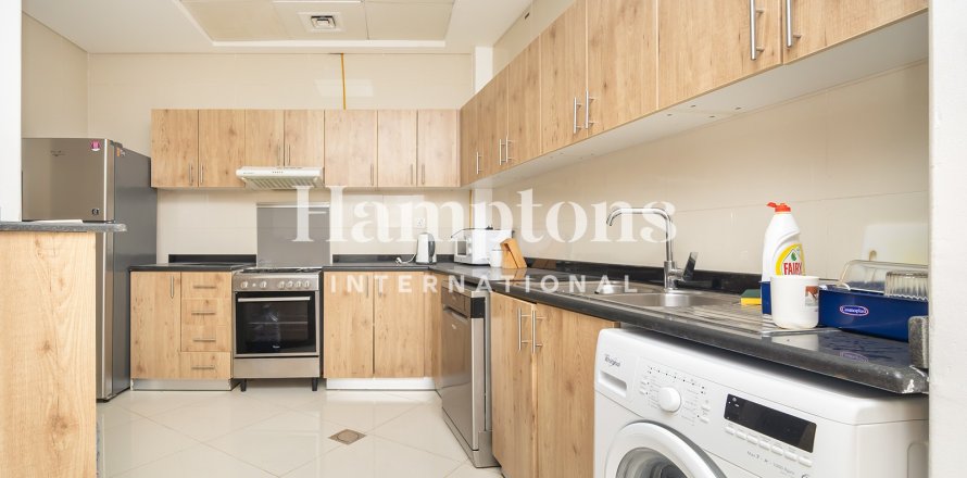 Apartamento en Dubai Marina, Dubai, EAU 1 dormitorio, 106.188 m² № 650849