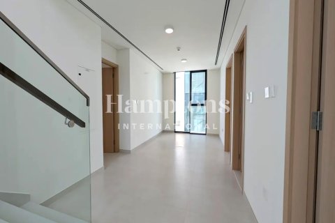 Villa en alquiler en Arabian Ranches 3, Dubai, EAU 4 dormitorios, 549.79995400 m2 № 650853 - foto 13