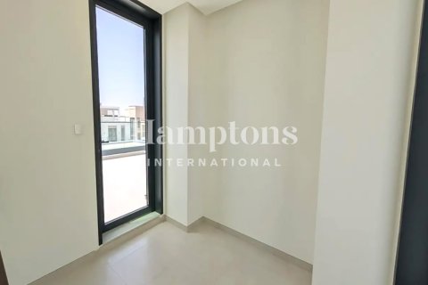 Villa en alquiler en Arabian Ranches 3, Dubai, EAU 4 dormitorios, 549.79995400 m2 № 650853 - foto 17