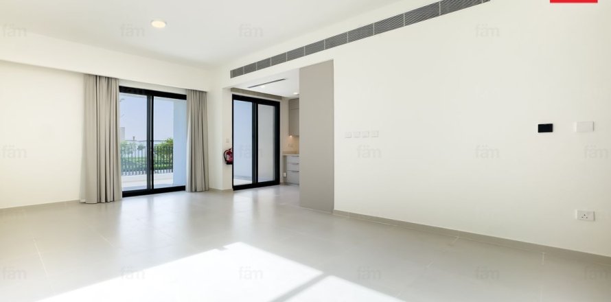 Townhouse în Dubai, EAU 3 dormitoare, 134.5 mp.  №723244