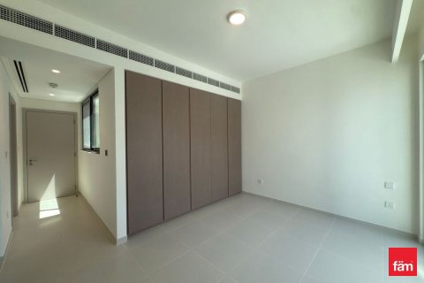 Townhouse de închiriat în Dubai, EAU 3 dormitoare, 134.5 mp. №723244 - poză 14