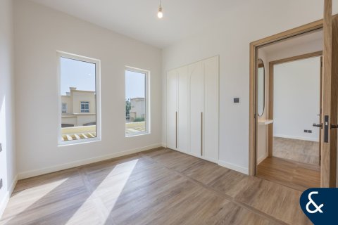 Villa te koop in The Springs, Dubai, VAE 4 slaapkamers, 210 vr.m., nr 671107 - foto 15