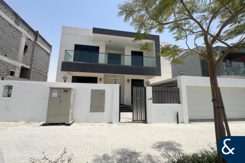 Villa itt: Al Furjan, Dubai, EAE, 5 hálószoba, 465 m², azonosító: 671118 - fénykép 1