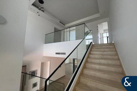 Villa itt: Al Furjan, Dubai, EAE, 5 hálószoba, 465 m², azonosító: 671118 - fénykép 20