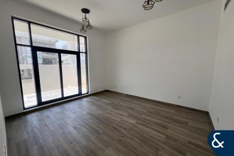 Villa itt: Al Furjan, Dubai, EAE, 5 hálószoba, 465 m², azonosító: 671118 - fénykép 25