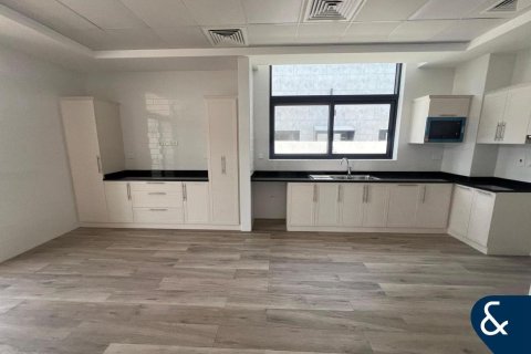 Villa itt: Al Furjan, Dubai, EAE, 5 hálószoba, 465 m², azonosító: 671118 - fénykép 29