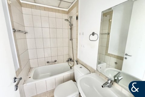 Vilë në The Springs, Dubai, Emiratet e Bashkuara Arabe 2 dhoma gjumi, 167 m2. № 671104 - Foto 7