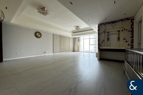 Apartament de vânzare în Jumeirah Lake Towers, Dubai, EAU 3 dormitoare, 260 mp.  №671108 - poză 3