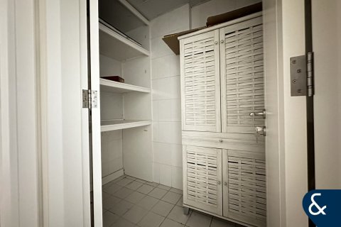 Apartament de vânzare în Jumeirah Lake Towers, Dubai, EAU 3 dormitoare, 260 mp.  №671108 - poză 27