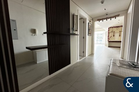 Apartament de vânzare în Jumeirah Lake Towers, Dubai, EAU 3 dormitoare, 260 mp.  №671108 - poză 4