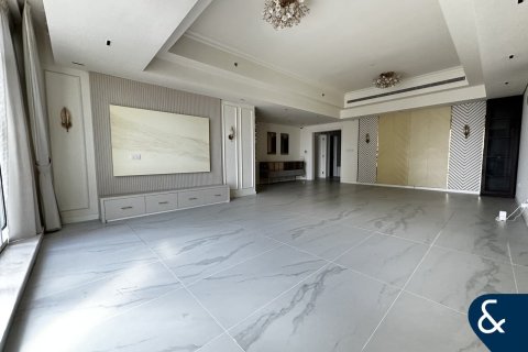 Apartament de vânzare în Jumeirah Lake Towers, Dubai, EAU 3 dormitoare, 260 mp.  №671108 - poză 1