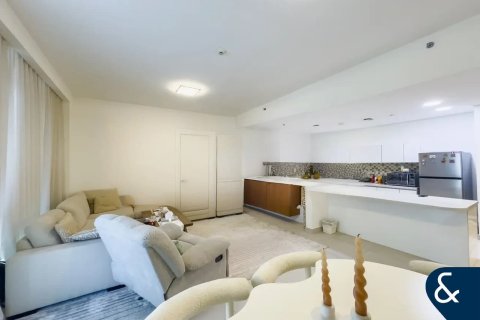 Apartamento en venta en Business Bay, Dubai, EAU 2 dormitorios, 136 m2 № 671105 - foto 3