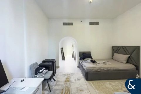 Apartamento en venta en Business Bay, Dubai, EAU 2 dormitorios, 136 m2 № 671105 - foto 14