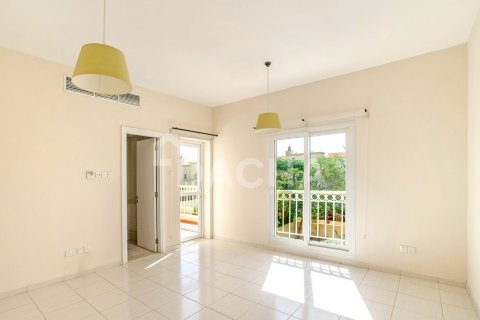 Villa The Springs, Dubaijā, AAE 3 istabas, 218 m2 Nr. 719139 - attēls 7