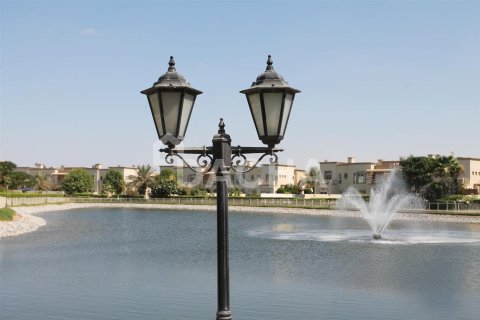 Villa The Springs, Dubaijā, AAE 3 istabas, 218 m2 Nr. 719139 - attēls 8