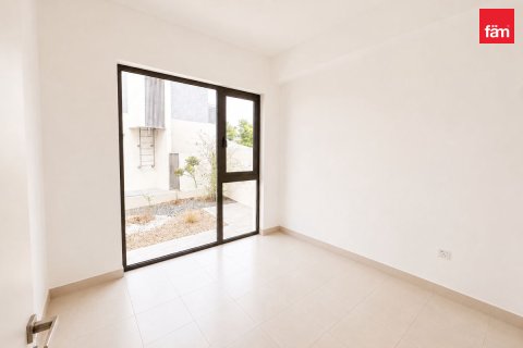 Maison de ville à louer à Dubai, EAU 4 chambres, 274.4 m2 № 757805 - photo 3