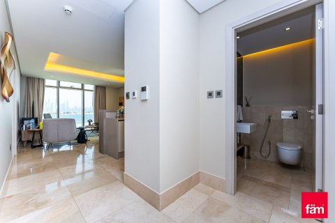 Apartmen di Palm Jumeirah, Dubai, UAE 1 bilik tidur, 94.1 meter persegi № 638182 - foto 10