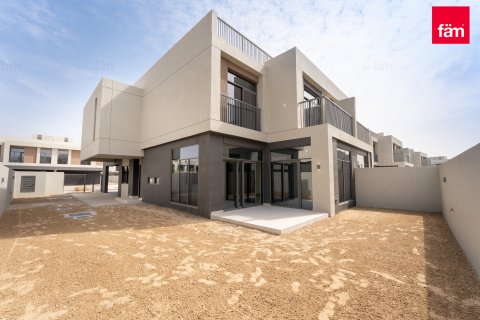 Vila di Dubai, UAE 4 bilik tidur, 338.6 meter persegi № 638187 - foto 8
