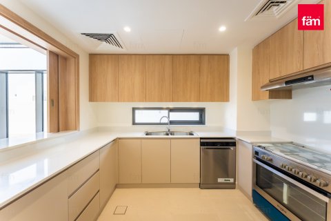 Vila di Dubai, UAE 4 bilik tidur, 338.6 meter persegi № 638187 - foto 5