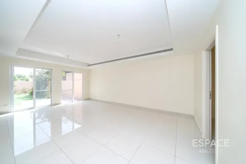 Villetta a schiera in affitto a The Springs, Dubai, EAU 3 camere da letto, 257 mq. № 738451 - foto 2