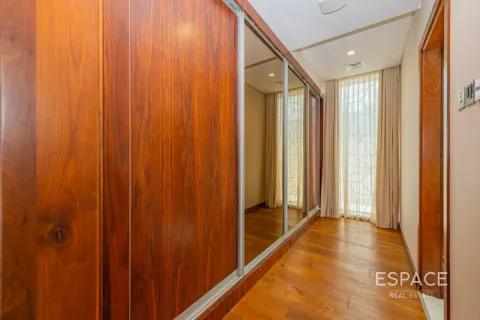 ویلا برای اجاره در Palm Jumeirah، Dubai، امارات متحده عربی 5 خوابه ، 1310 متر مربع ، شماره 738450 - تصویر 11
