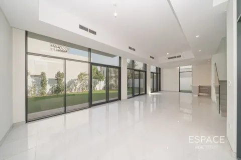 Villa til leje i Al Furjan, Dubai, UAE 5 soveværelser, 414 kvm № 738455 - foto 2