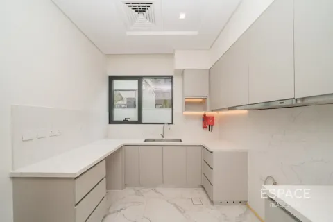 Villa til leje i Al Furjan, Dubai, UAE 5 soveværelser, 414 kvm № 738455 - foto 4