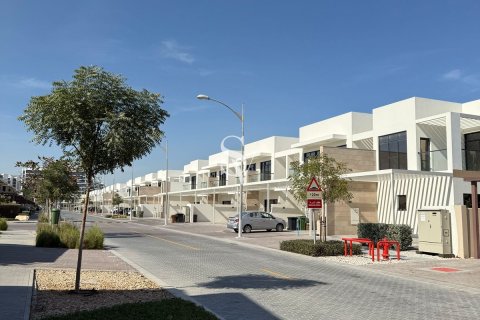 טאונהאוס למכירה ב DAMAC Hills (Akoya by DAMAC), Dubai, איחוד האמירויות  3 חדרי שינה, 150 מ"ר, מספר 657956 - תמונה 14