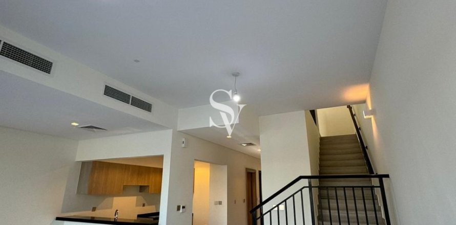 טאונהאוס ב DAMAC Hills (Akoya by DAMAC), Dubai, איחוד האמירויות 3 חדרי שינה, 150 מ"ר מספר 657956