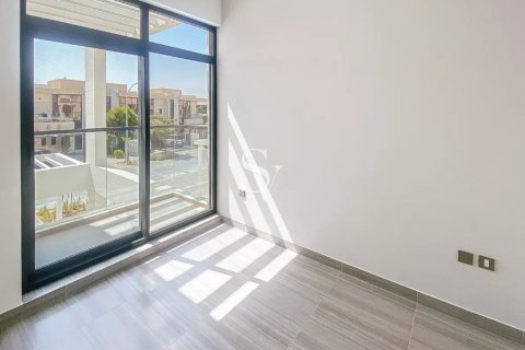 טאונהאוס למכירה ב DAMAC Hills (Akoya by DAMAC), Dubai, איחוד האמירויות  3 חדרי שינה, 150 מ"ר, מספר 657956 - תמונה 5