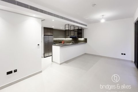 Зняти в оренду віллу в Дубай, ОАЕ 3 спальні, 143.8м2, № 669090 - фото 2