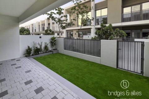 Зняти в оренду віллу в Дубай, ОАЕ 3 спальні, 143.8м2, № 669090 - фото 10