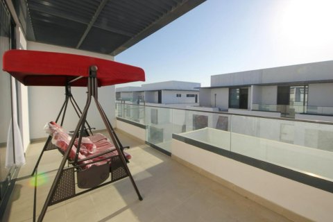 Villa para arrendamento em Sharjah Waterfront City, Sharjah, EAU 4 quartos, 257.7 m2 № 750886 - foto 12