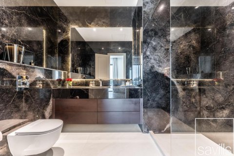 Müüa villa asukohaga Jumeirah Golf Estates, Dubai, AÜE: 5 magamistoaga, 839 m² Nr 680811 - pilt 11