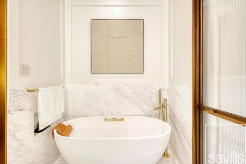 Jumeirah, Dubai, UAE의 판매용 아파트 침실 2개, 187제곱미터 번호 680812 - 사진 5