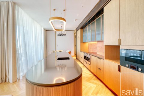 Jumeirah, Dubai, UAE의 판매용 아파트 침실 2개, 187제곱미터 번호 680812 - 사진 13