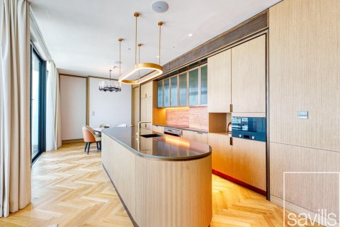 Jumeirah, Dubai, UAE의 판매용 아파트 침실 2개, 187제곱미터 번호 680812 - 사진 15