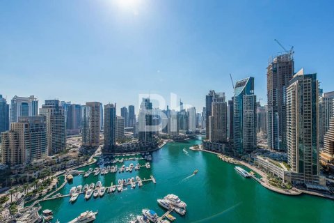 Appartamento in affitto a Dubai Marina, Dubai, EAU 3 camere da letto, 152 mq. № 643678 - foto 18