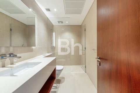 Appartamento in affitto a Dubai Marina, Dubai, EAU 3 camere da letto, 152 mq. № 643678 - foto 12
