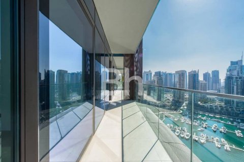 Appartamento in affitto a Dubai Marina, Dubai, EAU 3 camere da letto, 152 mq. № 643678 - foto 3