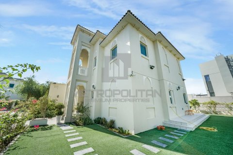 Villa til leie i Al Furjan, Dubai, Emiratene 4 soverom, 600 kvm Nr. 664140 - Foto 20